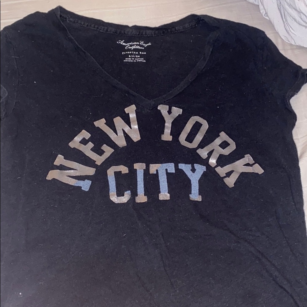 American eagle outfitters tee